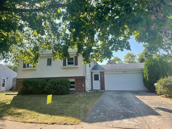5724 Cranston St, Portage, MI 49002