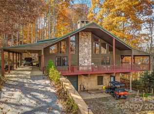 537 Maney Branch Rd, Burnsville, NC 28714