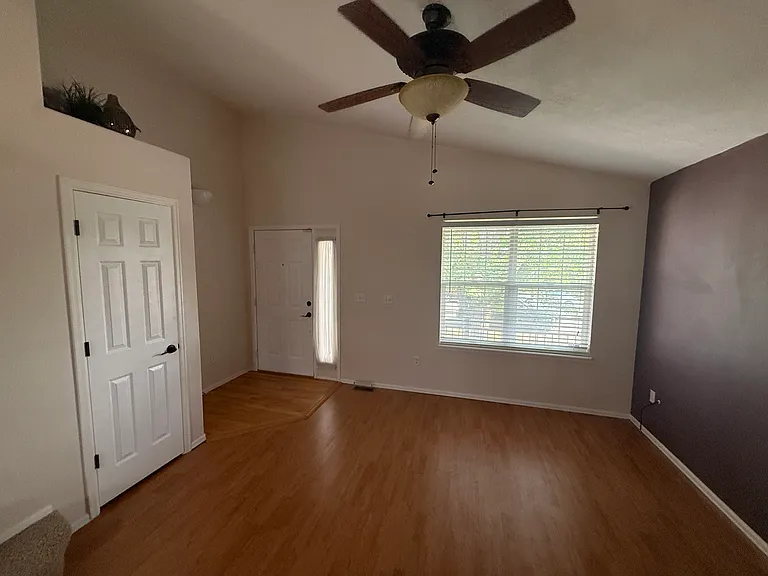19157 E Bellewood Dr — Photo 7