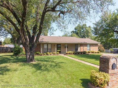 9135 Skypark Dr, Fort Smith, AR, 72903