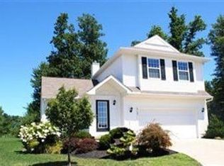9185 Willowbrook Ct, Olmsted Falls, OH