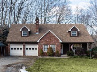 185 Turkey Roost Rd, Monroe, CT 06468