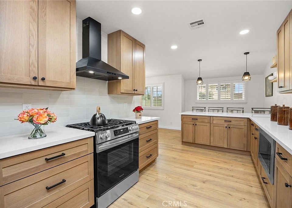1st image of 230 Gila Way