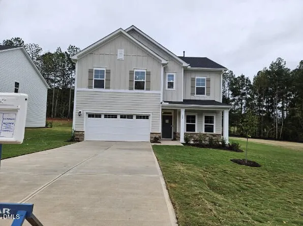 105 Turnberry Ct, Franklinton, NC 27525