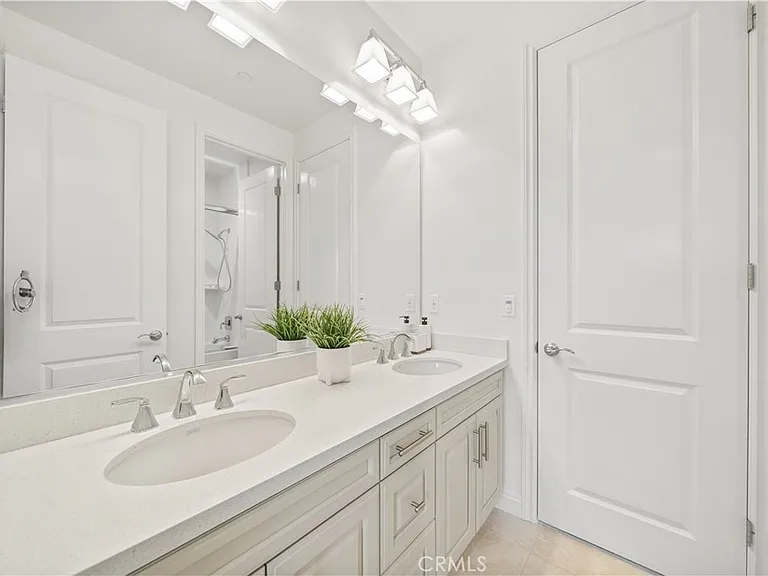 1151 Summit Oak Dr — Photo 47