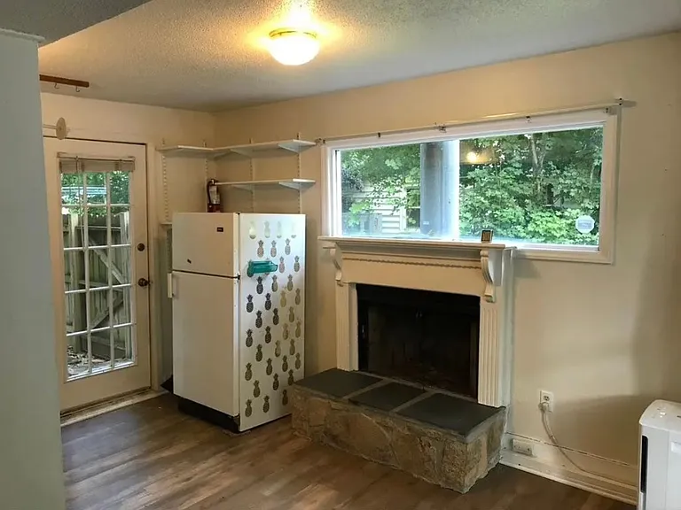 116 Kenan St — Photo 4