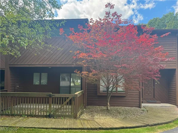 4478 Devonshire Dr, Youngstown, OH 44512