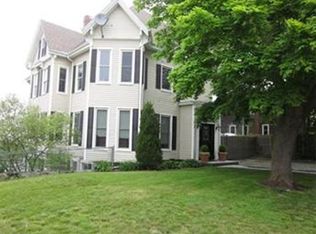 13 Whiting St APT 1, Plymouth, MA 02360