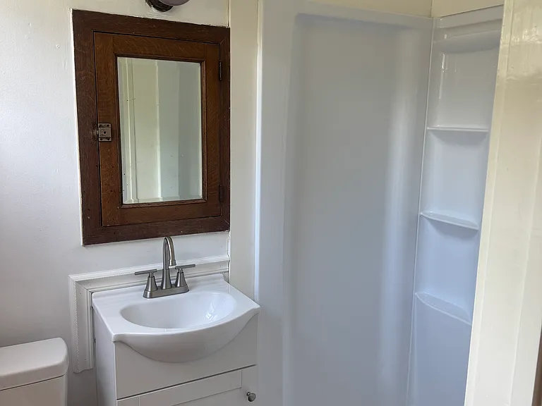 2219 Hill St — Photo 4