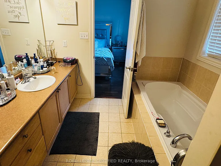 5463 10th Line W — Photo 23