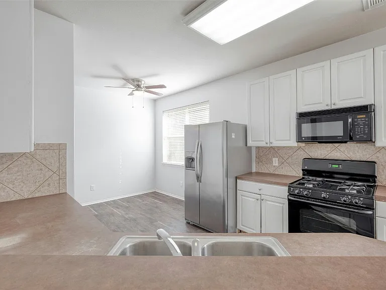 13416 Arbor View Ln — Photo 9