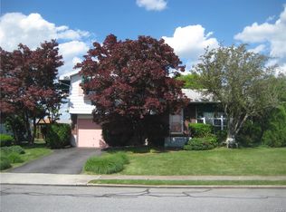 113 S 10th St, Coplay, PA 18037