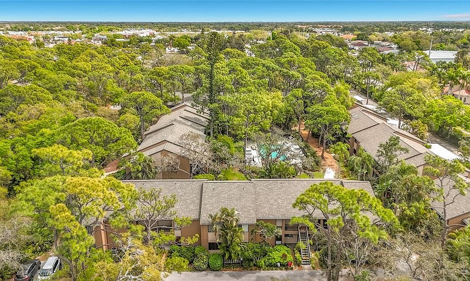 1st image of 1707 Pelican Cove Rd APT Gl351