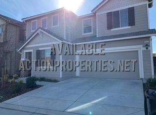 2137 Malibu Pl, Roseville, CA 95678
