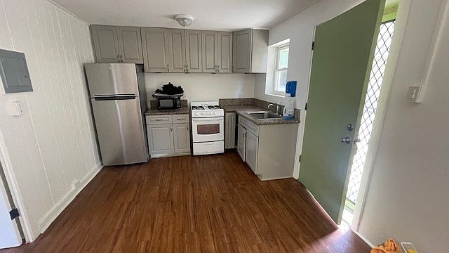 The unit shown here is unit A (Same size as the unit and similar)