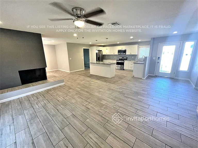 943 E Manhatton Dr — Photo 5