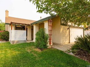 3821 Triton Dr, Palmdale, CA