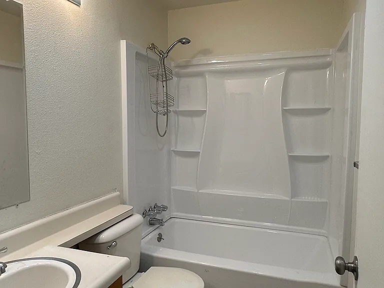 2136 Chrysler Dr #1 — Photo 9