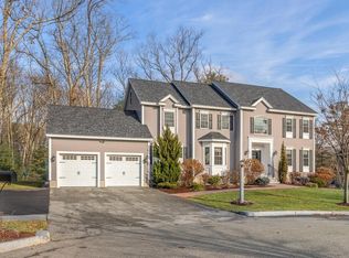15 Bethune Ave, Reading, MA 01867