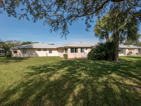 460 Franconia Circle #A, Lake Worth, FL 33467