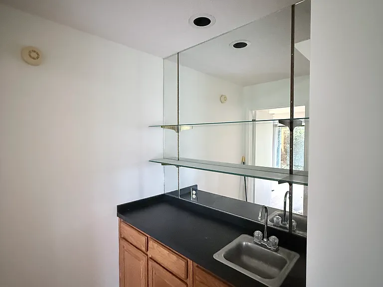 2020 Indian Springs Dr — Photo 18
