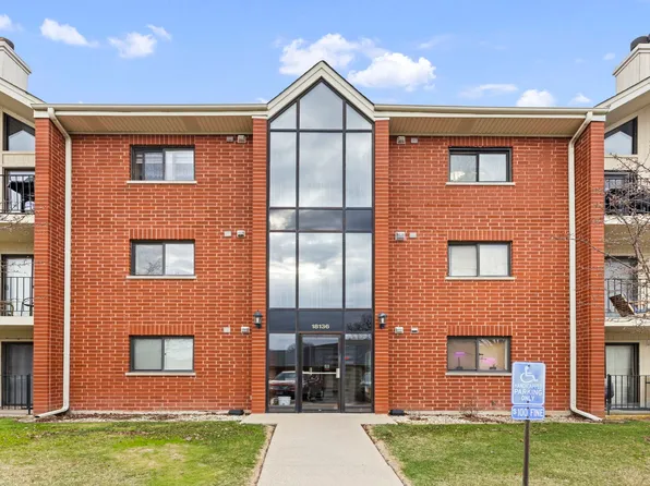 18136 Rita Rd APT 3C, Tinley Park, IL 60477