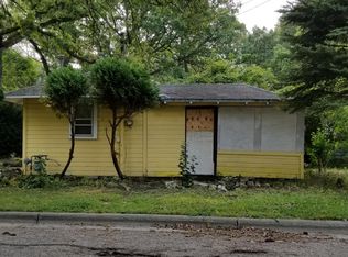 132 Laurie St, Lake Geneva, WI 53147