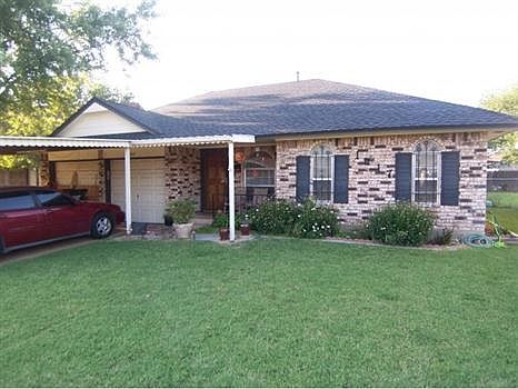 1st image of 1017 NW 7th St