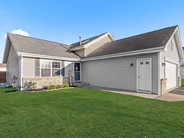 853 Wynstone Way, Rockton, IL 61072