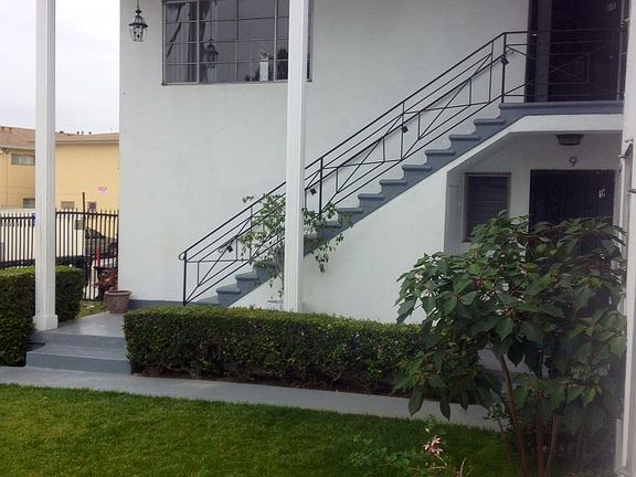 4th image of 3862 Potomac Ave APT 3