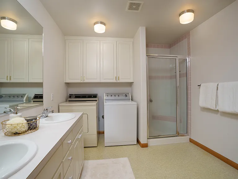 1207 Sequalish St — Photo 17