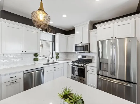 9395 Old Sauk Road, Middleton, WI 53562