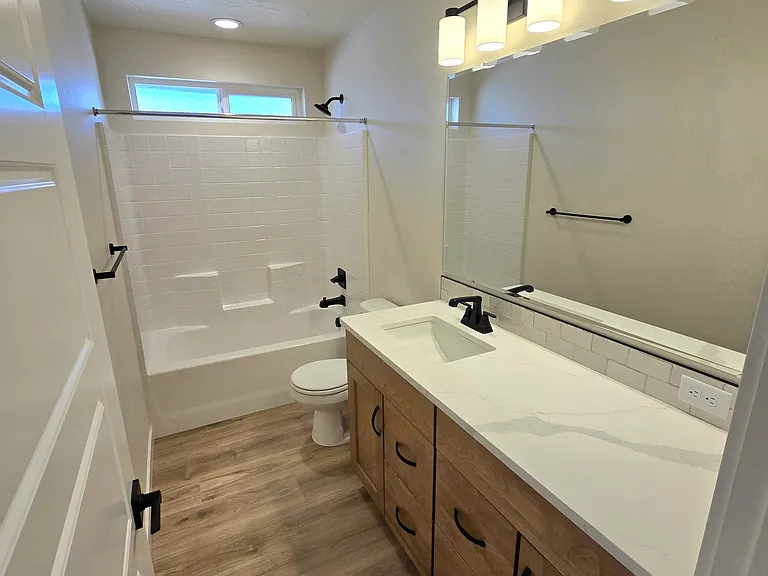 4415 Belethor Ave — Photo 16