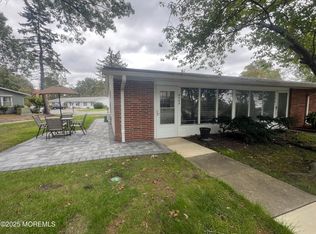 434A Portsmouth Dr, Lakewood, NJ