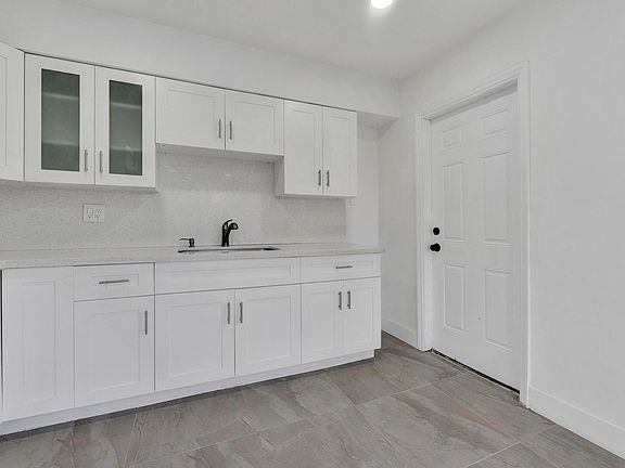 4th image of 1720 NW 179th Street