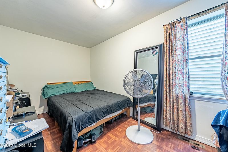 3rd image of 230 Myrtle Avenue