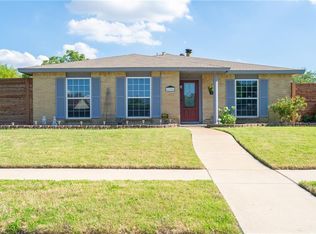 5200 Avery Ln, The Colony, TX 75056