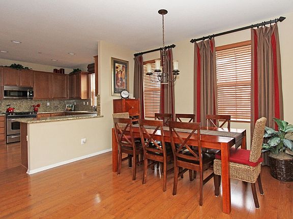 5th image of 1488 Amsterdam Ct
