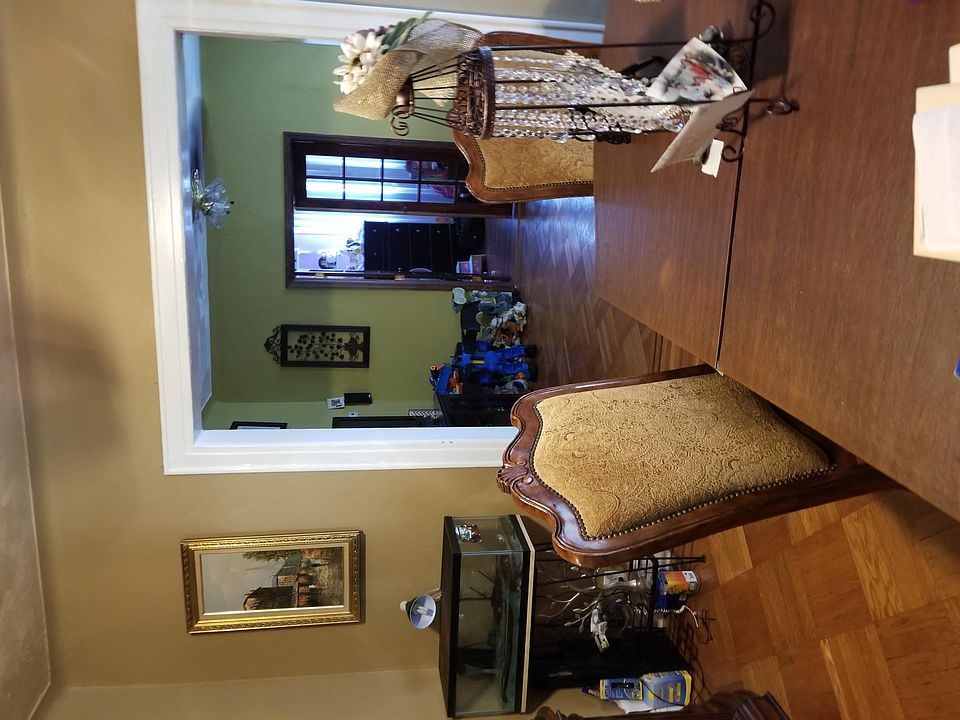 1st image of 1870 W 11th St #2nd