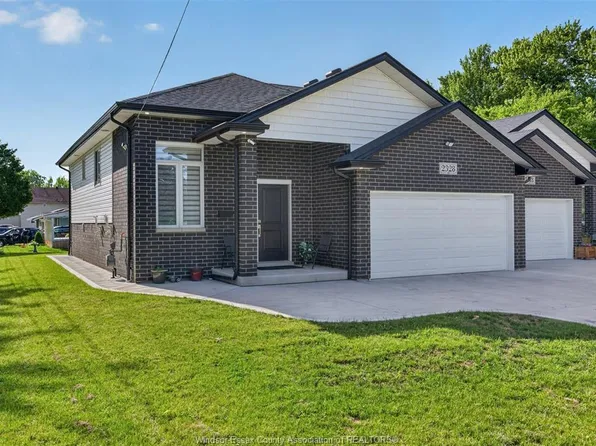 2328 Front Rd, Lasalle, ON N9J 1Z5