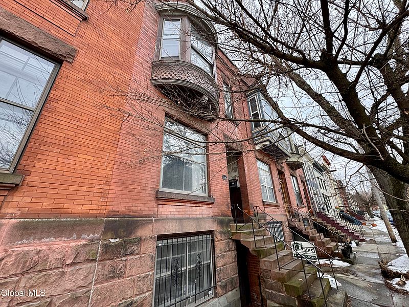 2nd image of 352 Hamilton Street