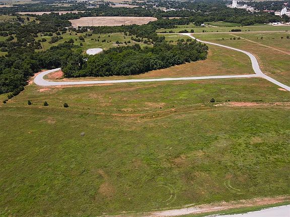 2nd image of 0 S 4th St Lot 17