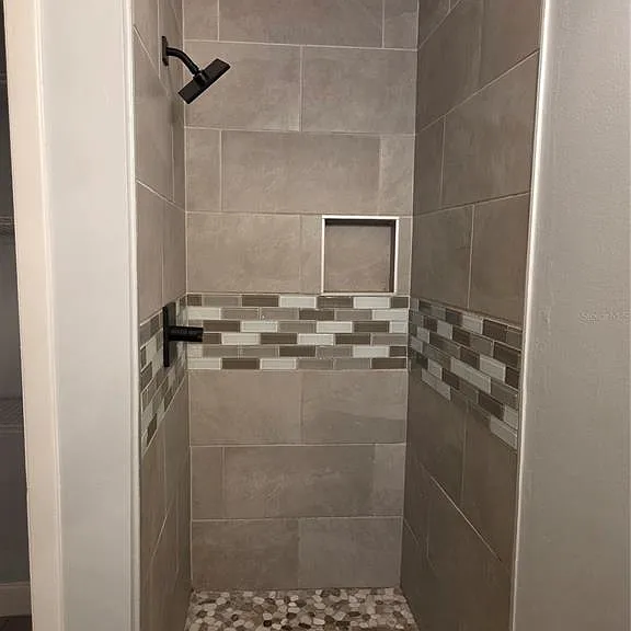 807 McLain Ct — Photo 33