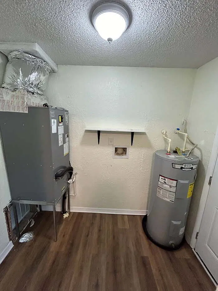 3 bed, 2.0 bath, 984 sqft, $1,500 — Photo 4