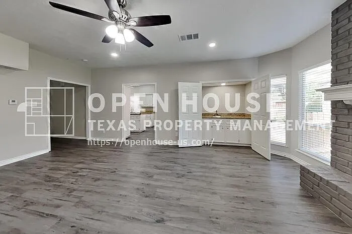 12127 Rocky Lake Dr — Photo 4