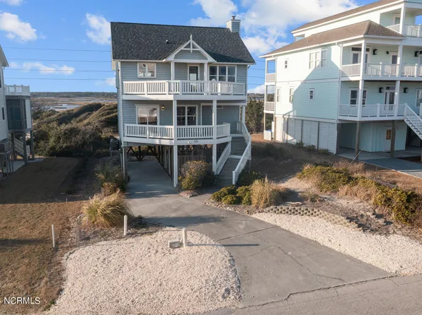 126 S Permuda Wynd, North Topsail Beach, NC 28460