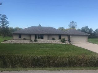 2252 Fraser Rd, Kawkawlin, MI 48631