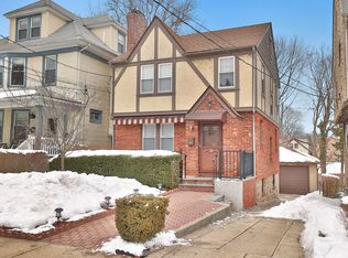 41 Ellenton Ave, New Rochelle, NY 10801