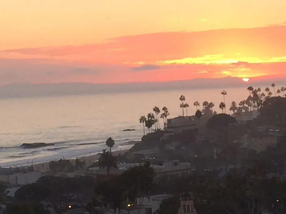 Blumont Street, Laguna Beach — Photo 2