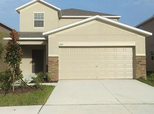 1215 Trailwater St, Ruskin, FL 33570